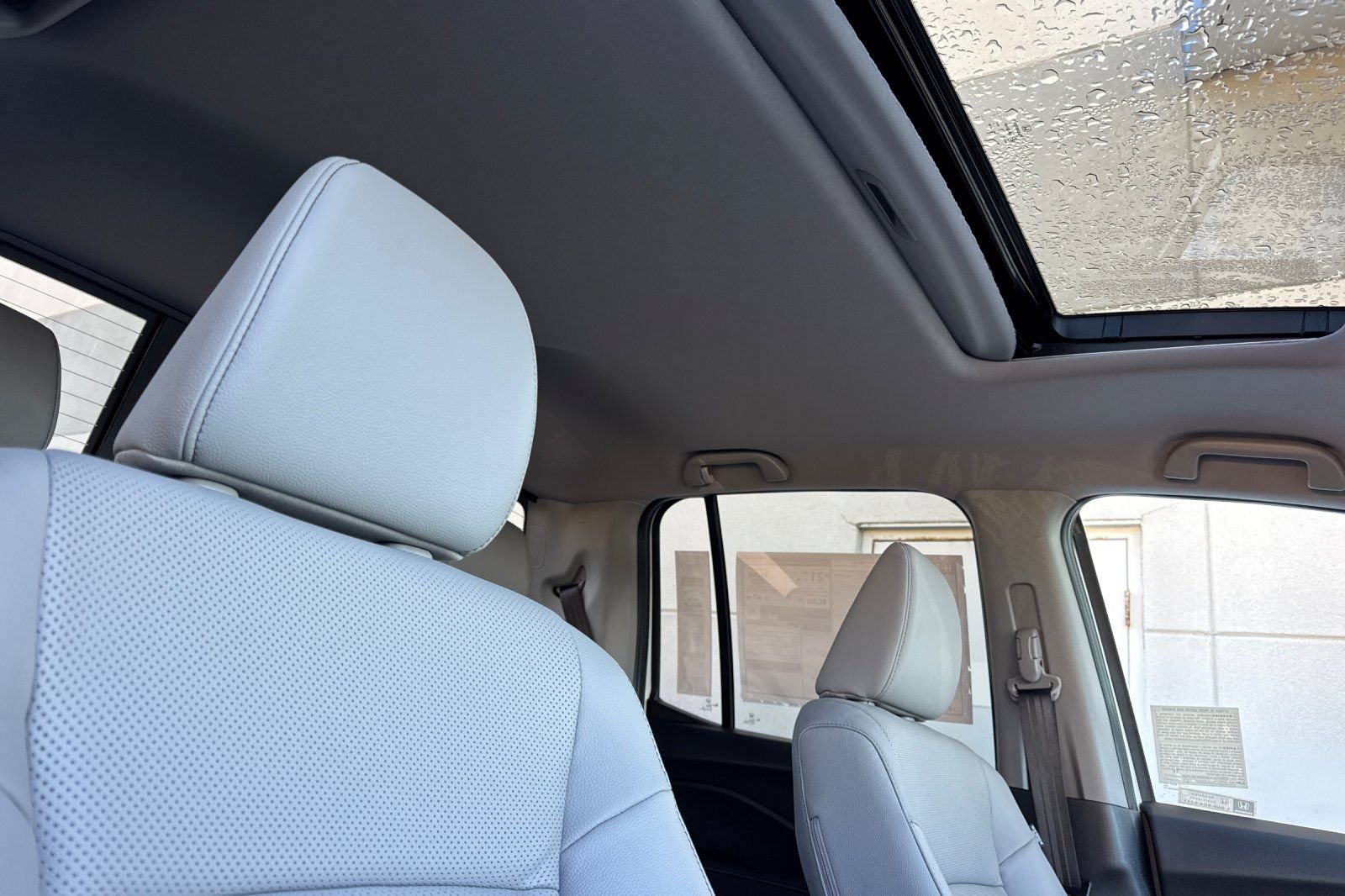 New 2026 Platinum White Pearl Honda RTL image 18