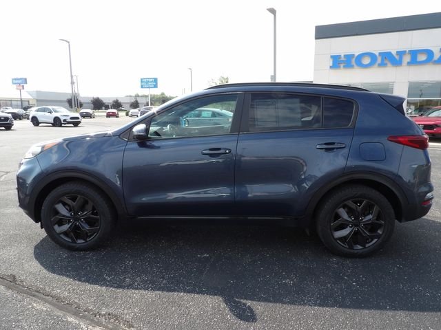 Used 2022 Pacific Blue Kia Nightfall image 4
