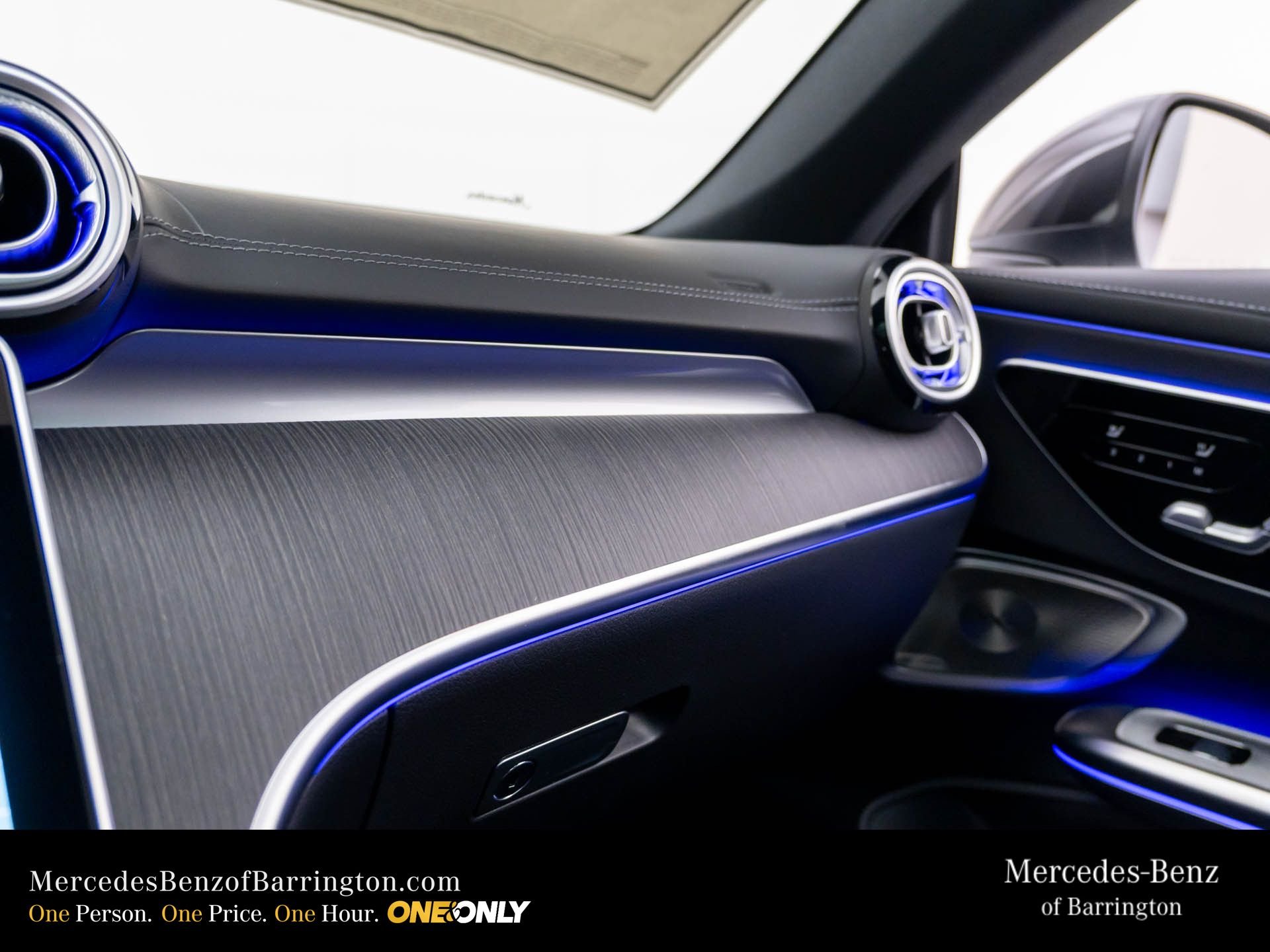 New 2026 Graphite Grey Metallic Mercedes-Benz CLE 450 image 31