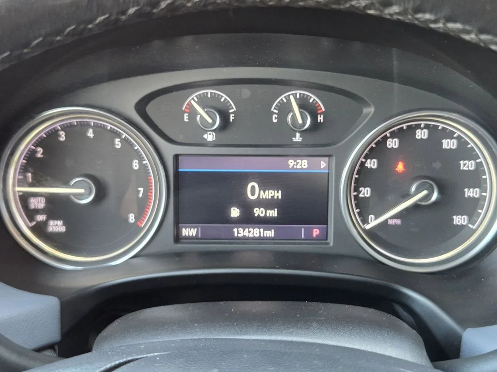 Used 2021 Silver Buick Essence image 16