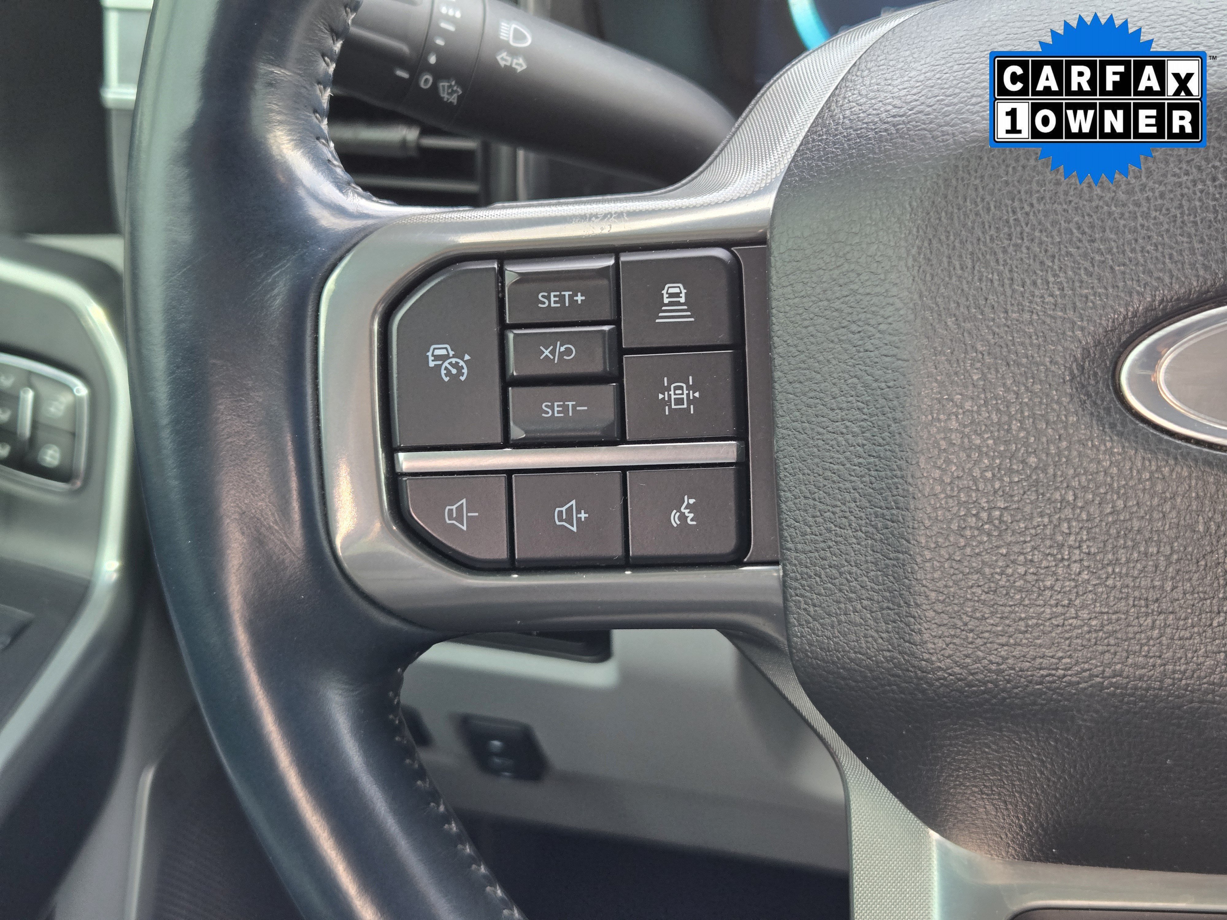 Used 2024 Gray Metallic Ford Limited image 24