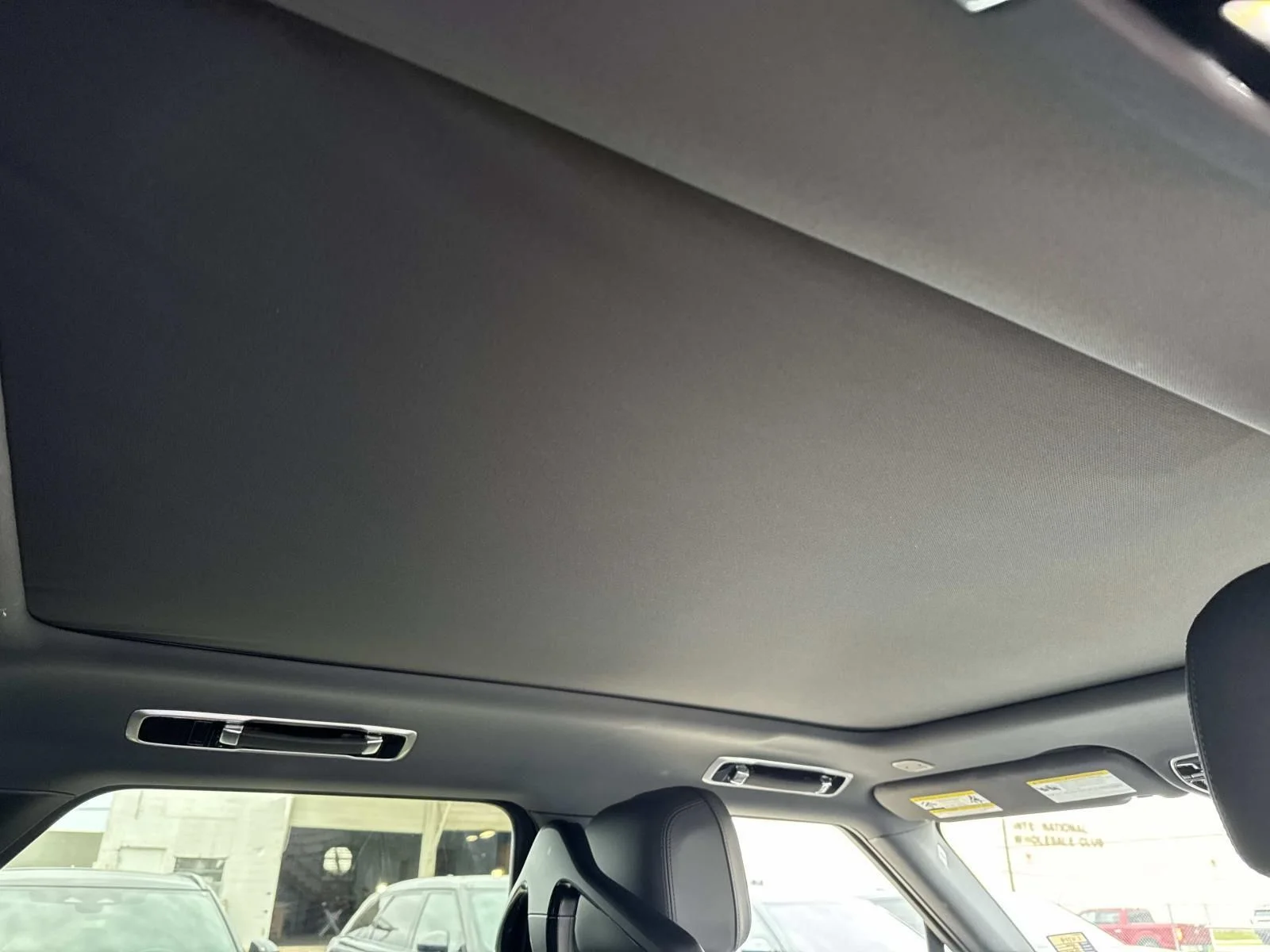 Certified Used 2025 Gray Land Rover S image 10