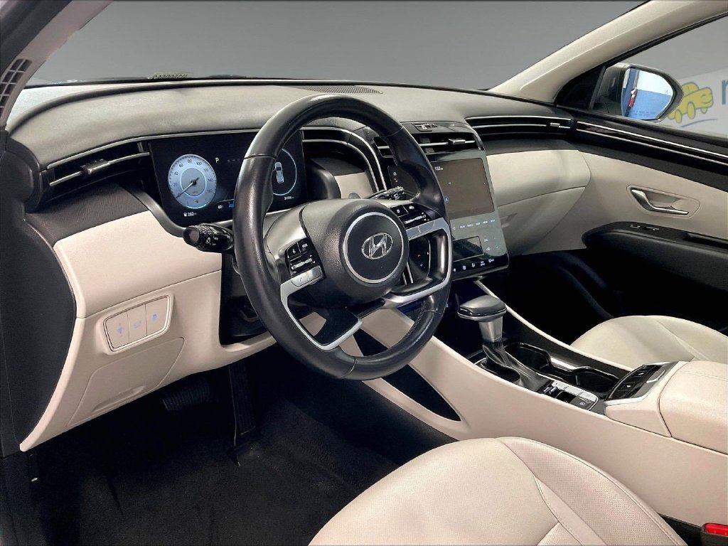 Used 2024 White Hyundai SEL image 8
