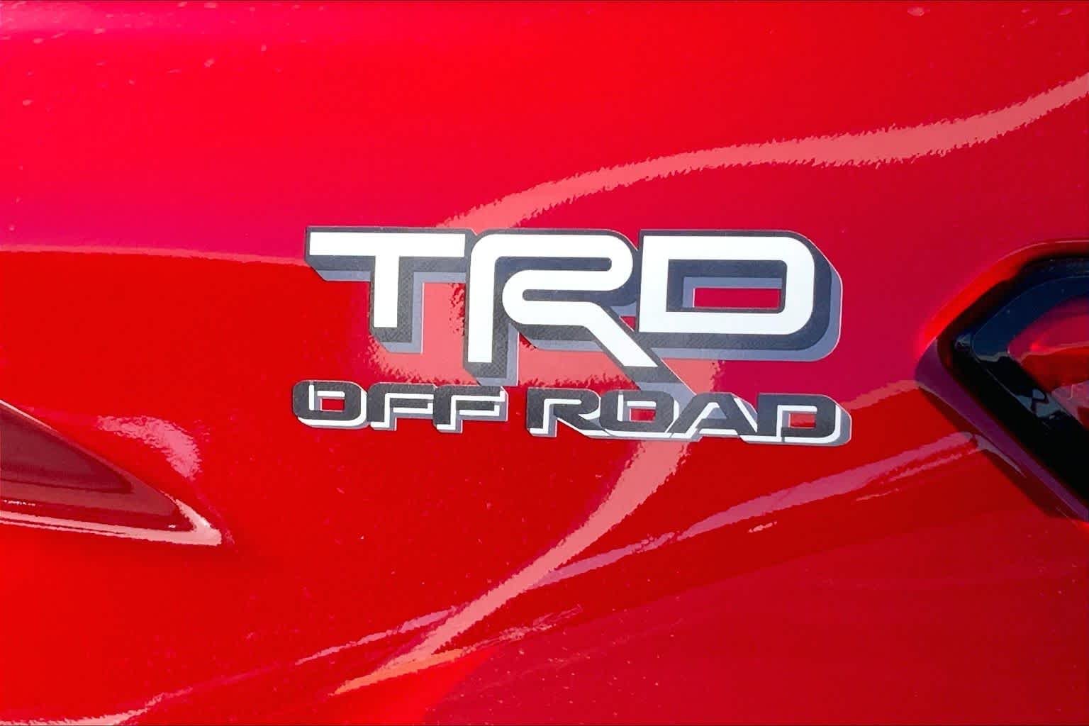 2025 Toyota Tacoma TRD Off Road - Photo 17