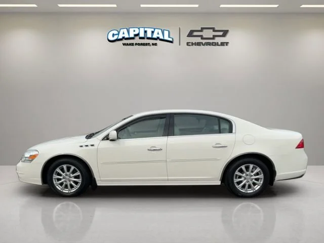 Used 2011 WHITE OPAL Buick CXL image 2