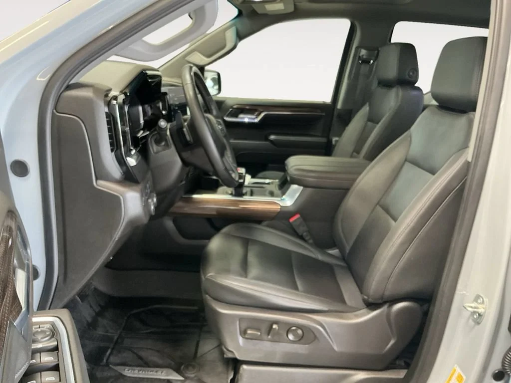 Used 2024 Slate Gray Metallic Chevrolet RST image 11