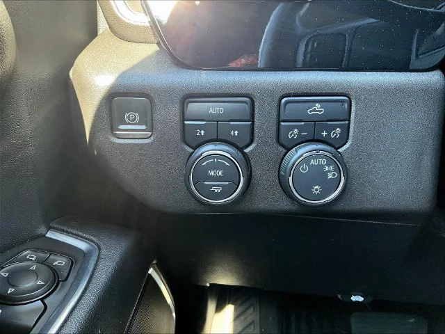 Used 2024 Gray Chevrolet LT image 19