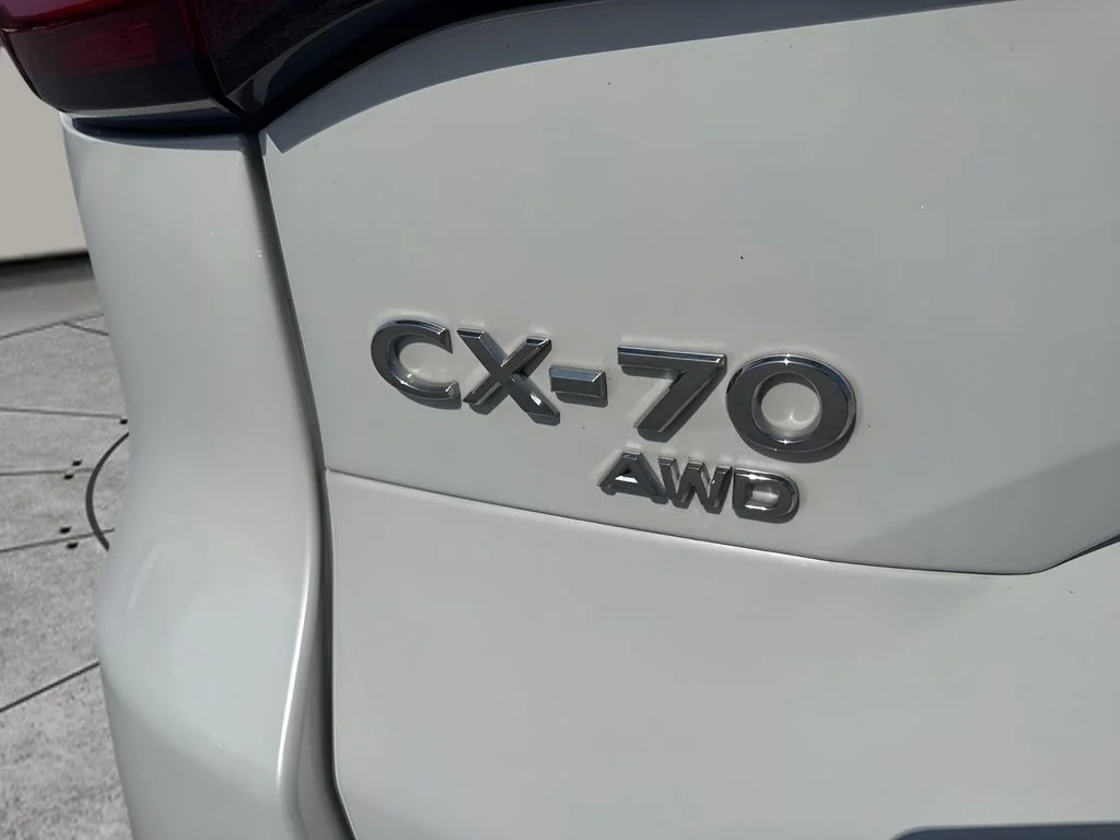 Used 2025 White Mazda 3.3 Turbo Preferred image 35