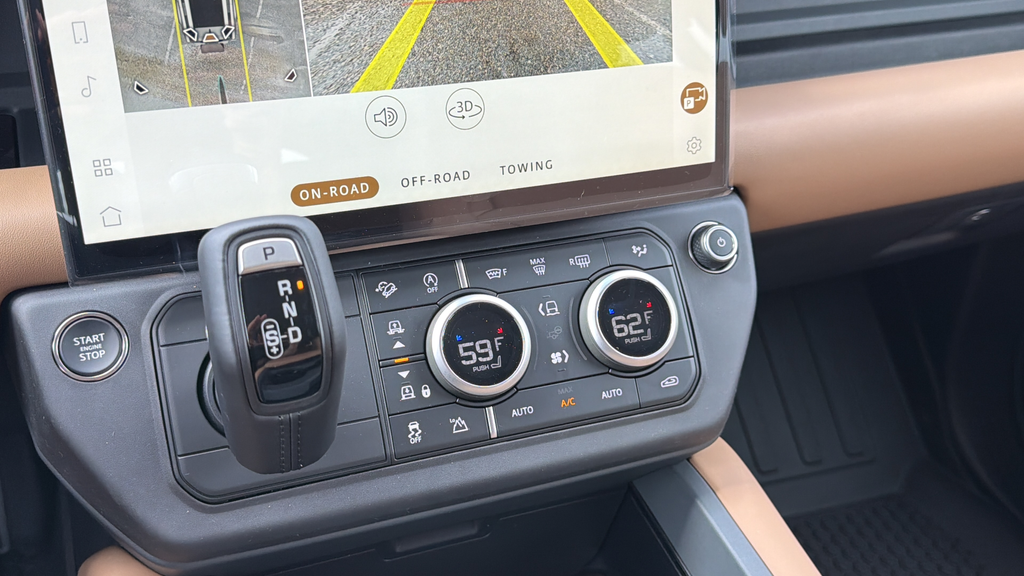 New 2026 Woolstone Green Land Rover S image 24