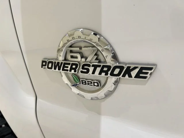 Used 2016 White Ford XL image 25