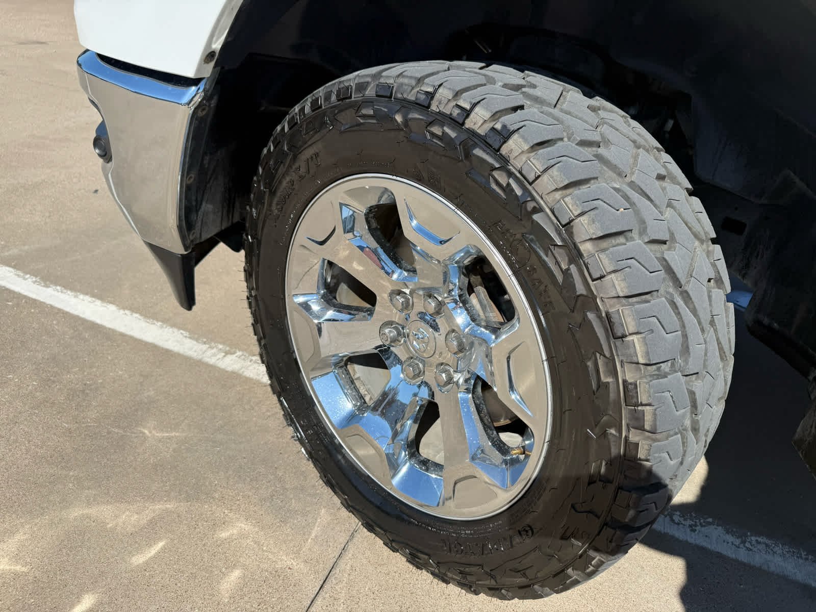 Used 2019 Bright White Clearcoat Ram Big Horn/Lone Star image 11