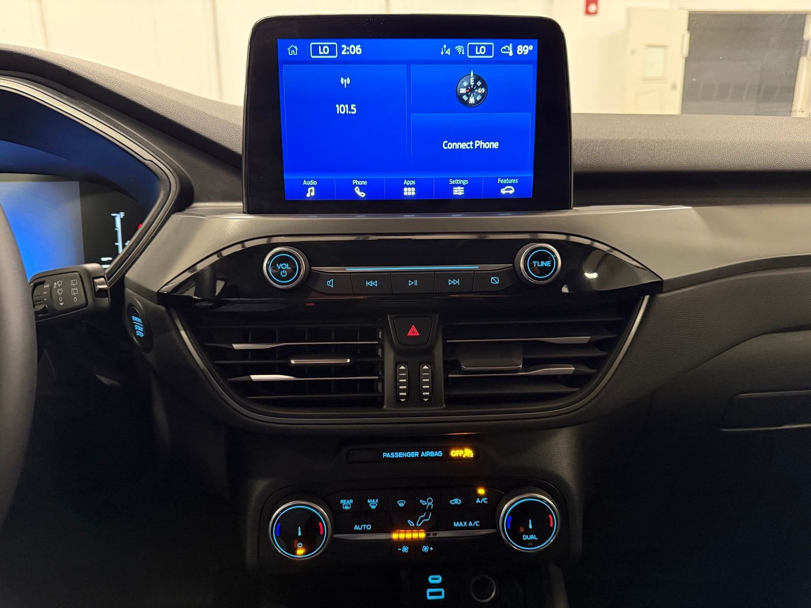 Used 2023 Black Ford Active image 11