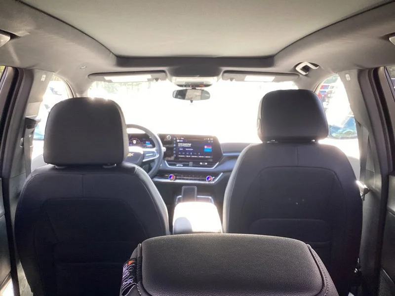 2027 Chevrolet Equinox LT - Photo 14