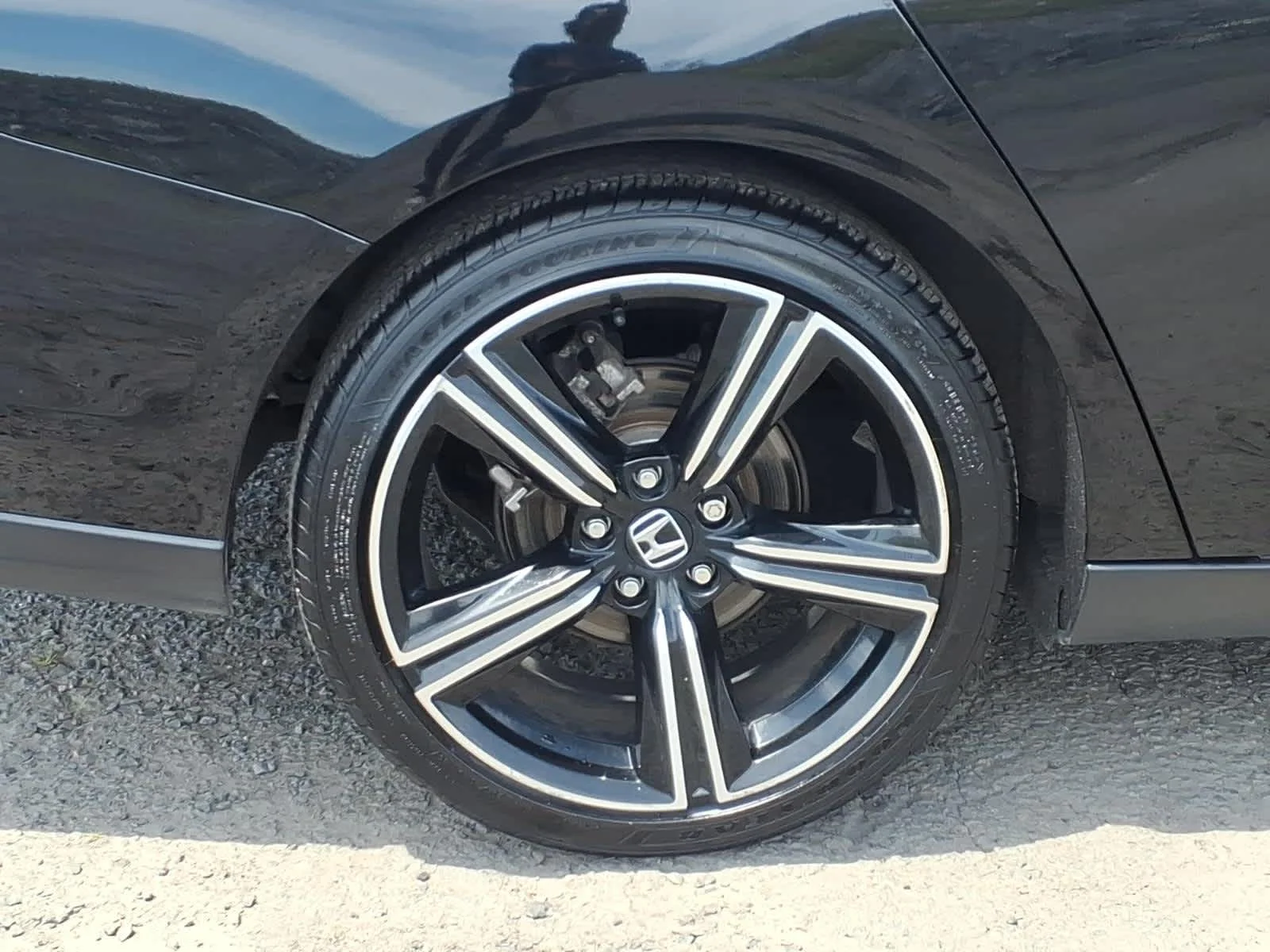 Certified Used 2025 Crystal Black Pearl Honda Sport image 9