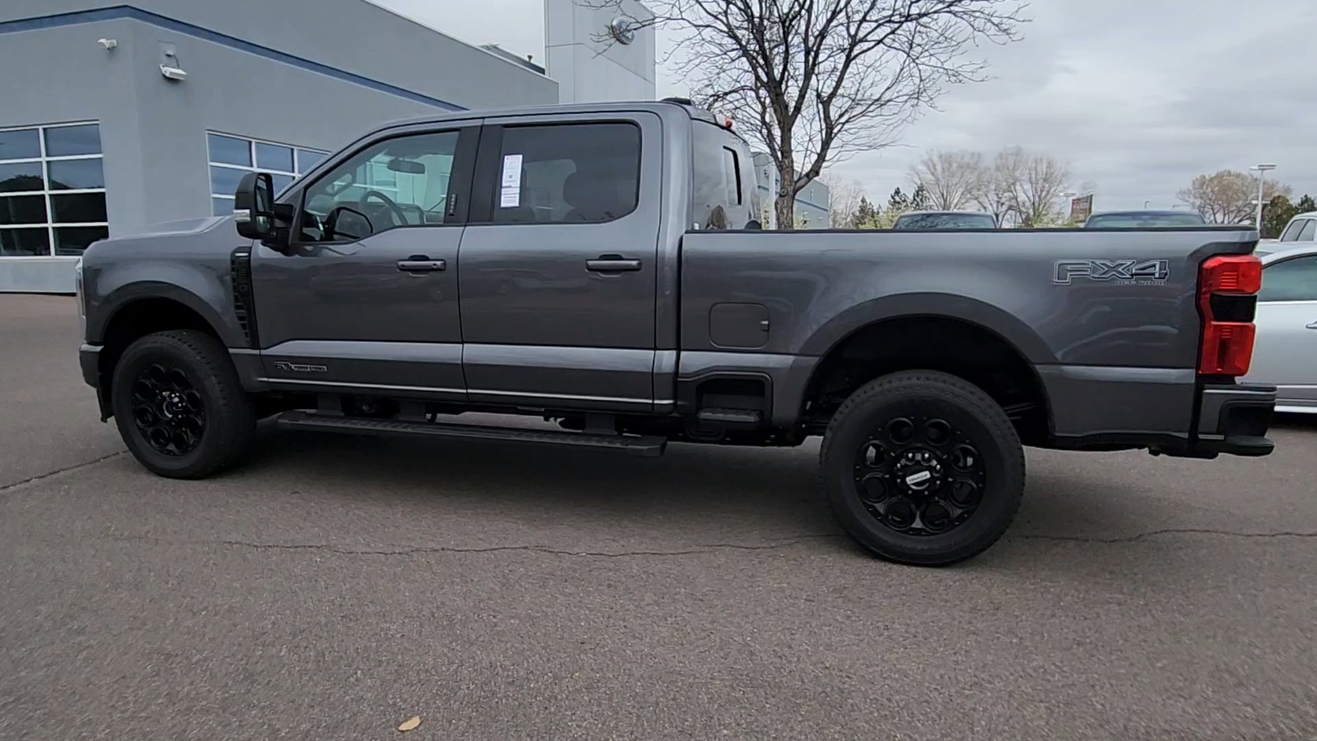 New 2026 Carbonized Gray Metallic Ford LARIAT image 23