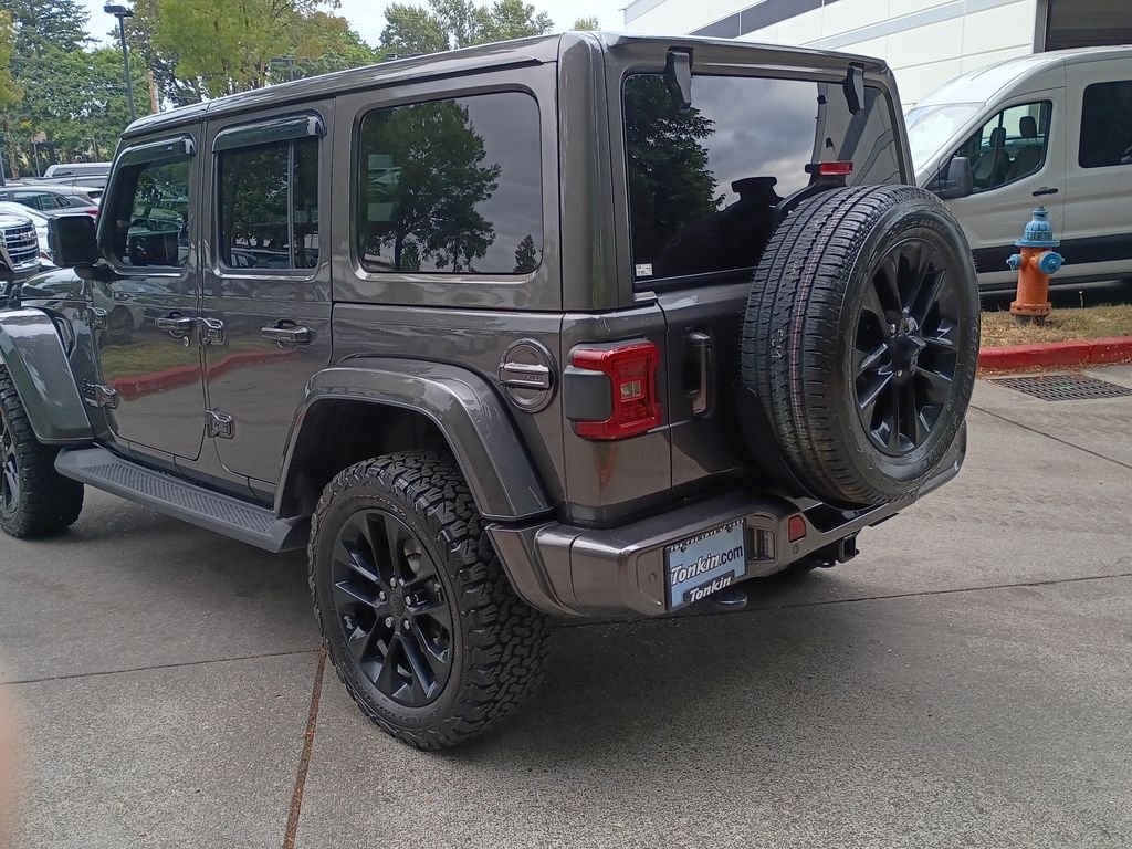 Used 2021 Gray Jeep Unlimited Sahara image 6