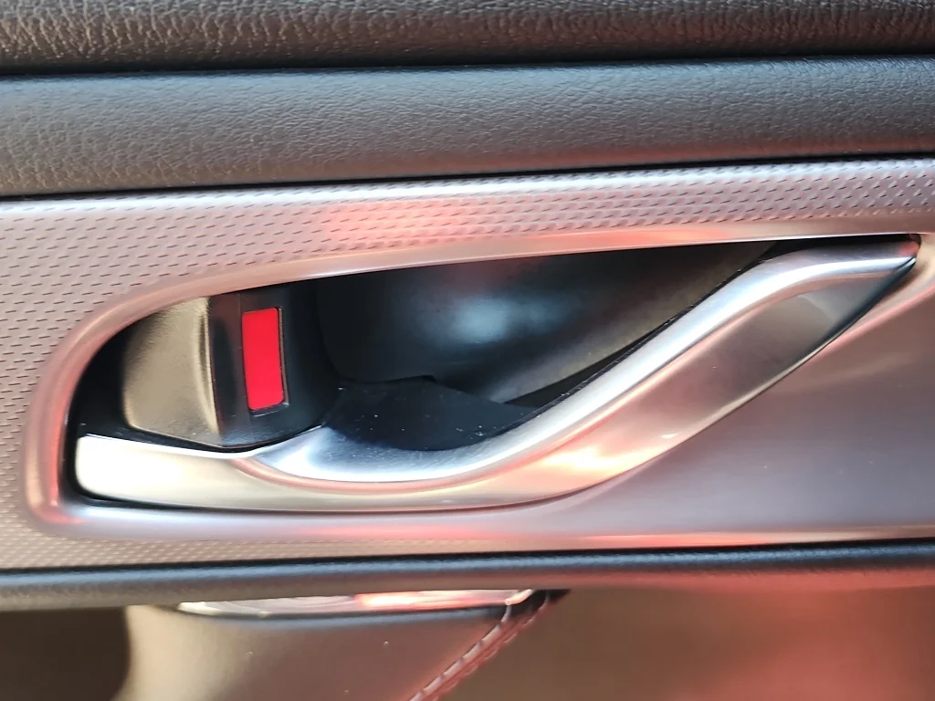 Used 2021 Soul Red Crystal Metallic Mazda Signature image 15