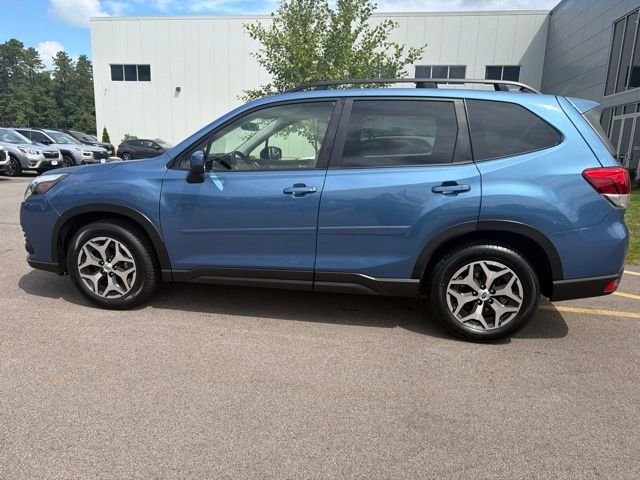 Used 2023 Blue Subaru Premium image 8