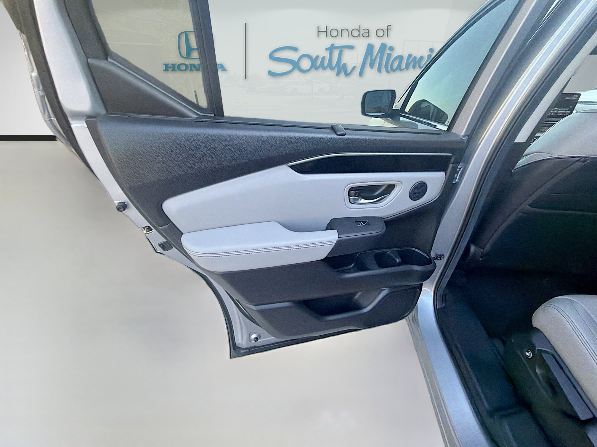 2025 Honda Pilot EX-L - Photo 25