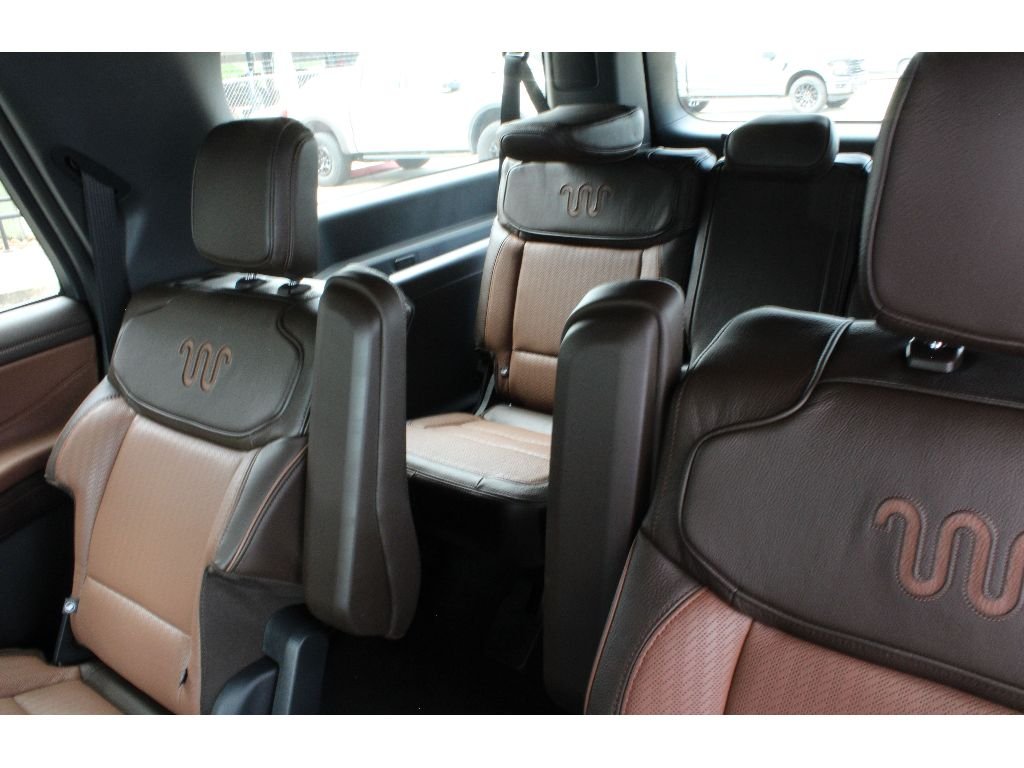 New 2027 Star White Metallic Tri-Coat Ford King Ranch image 18