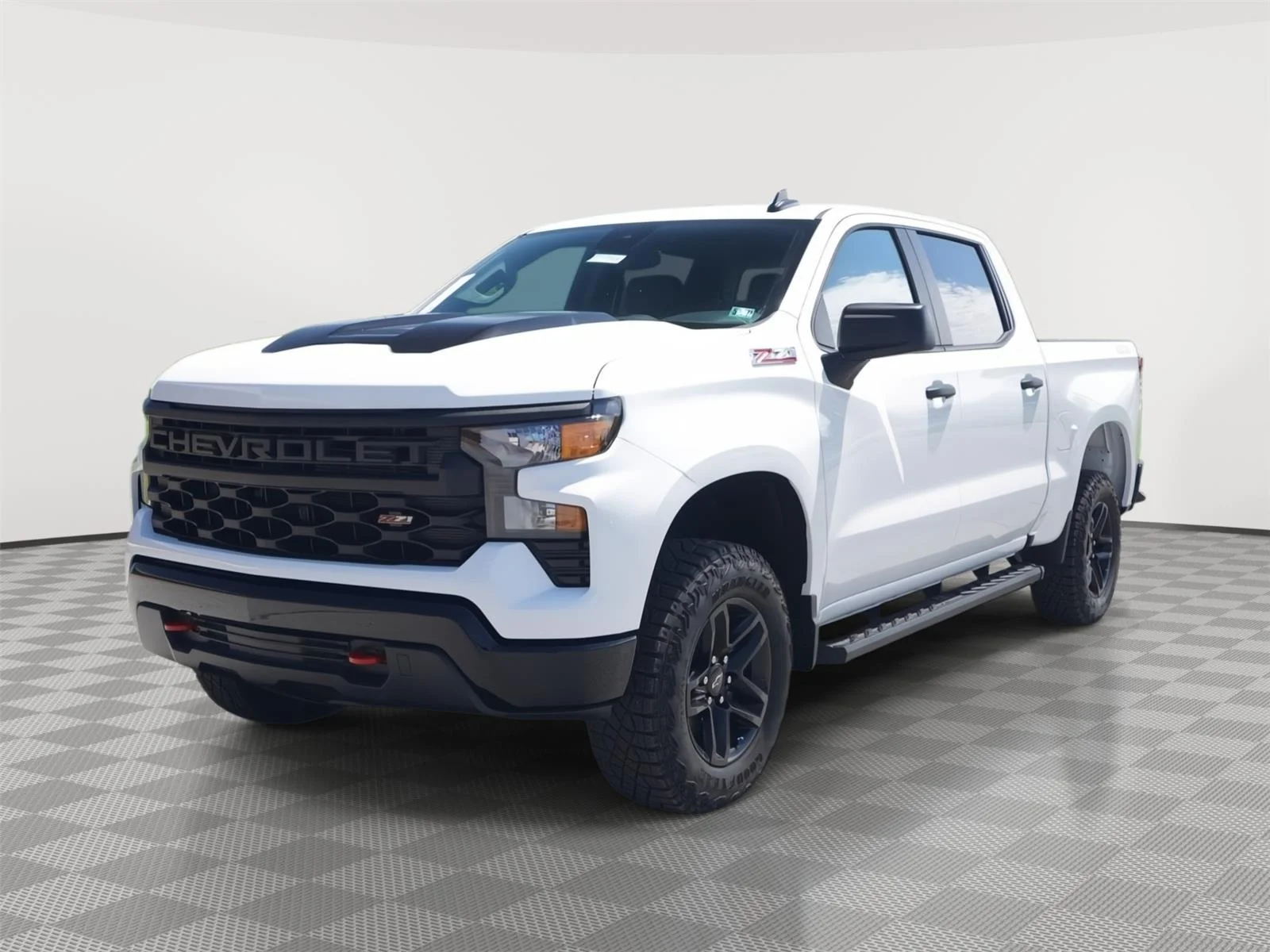 New 2026 Summit White Chevrolet Custom Trail Boss image 9
