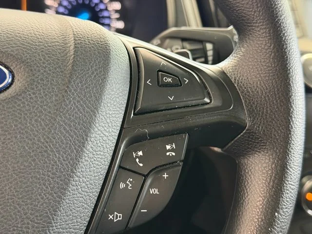 Used 2017 Blue Ford SE image 22