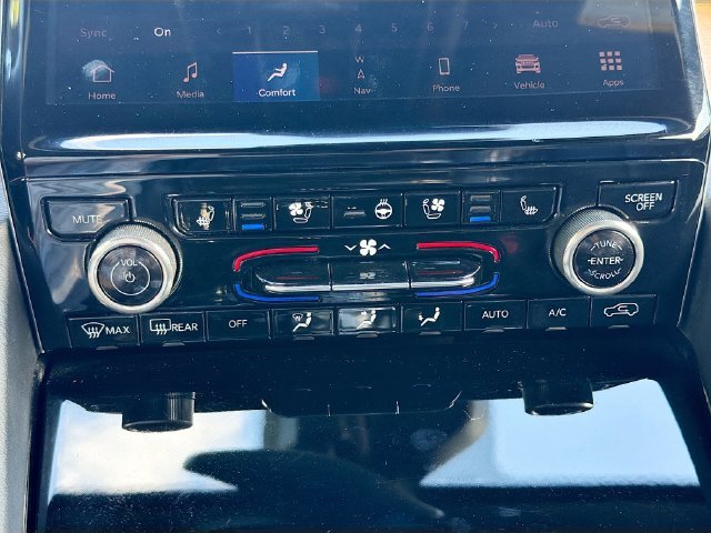Used 2022 Diamond Black Jeep Summit Reserve image 48