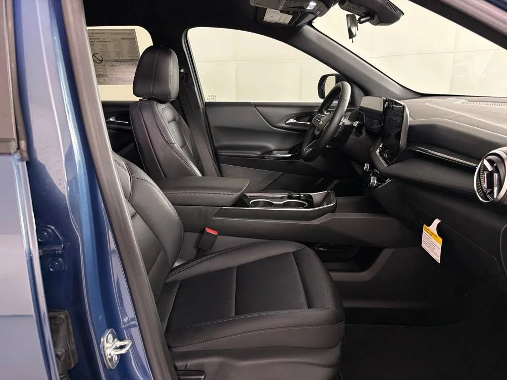 2026 Chevrolet Equinox LT - Photo 47