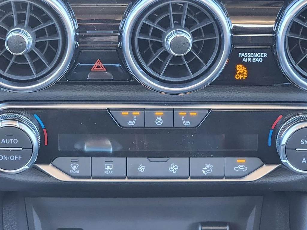 2025 Nissan Sentra SR - Photo 20