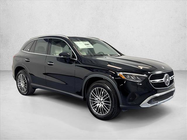 New 2026 Black Mercedes-Benz GLC 300 image 33