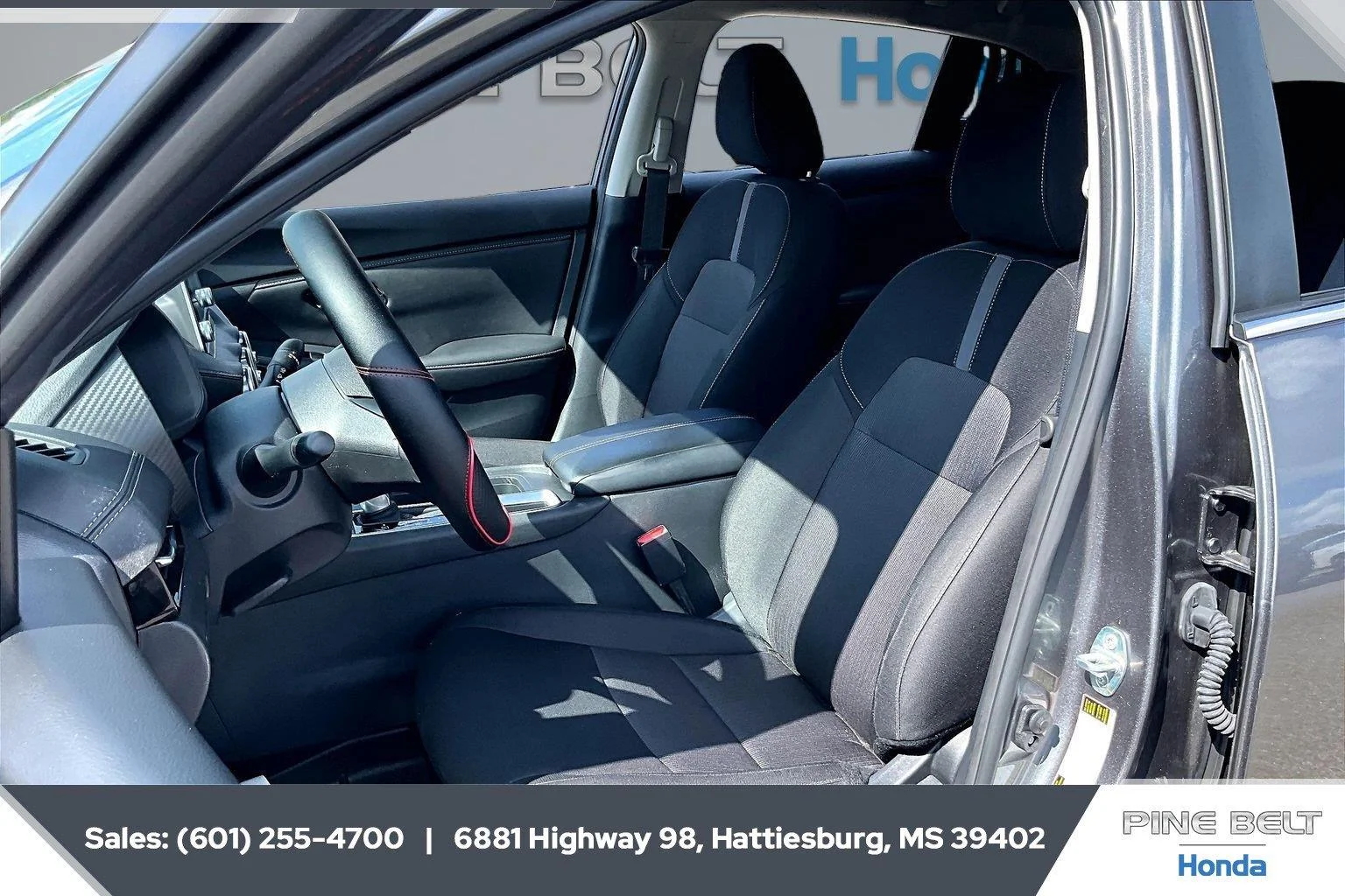 Used 2025 Gun Metallic Nissan SV image 18