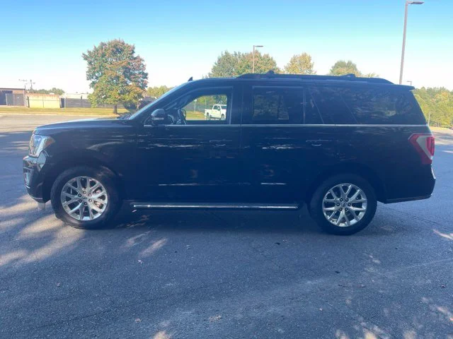 Used 2020 Black Ford XLT image 2