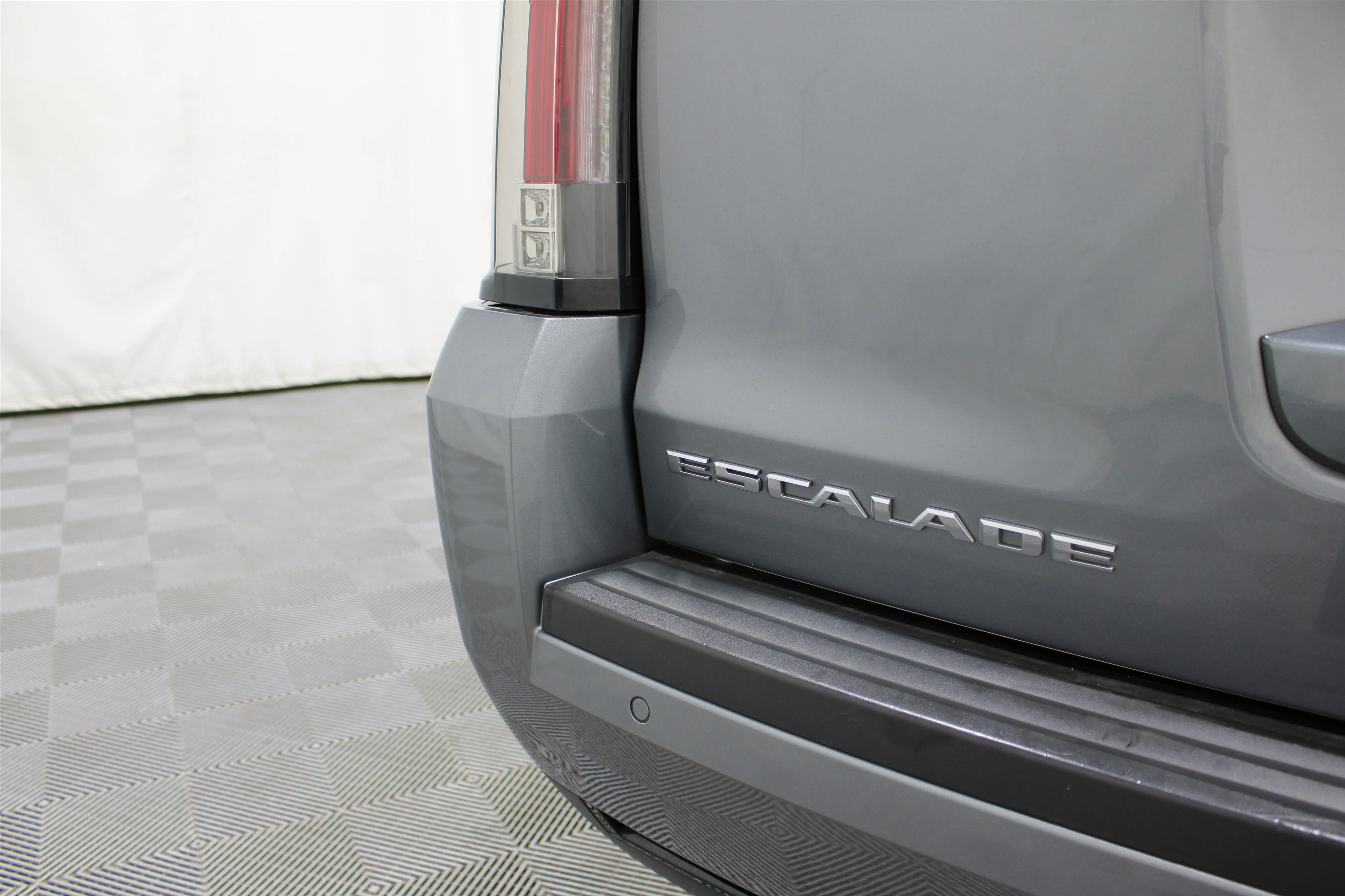 2019 Cadillac Escalade ESV Platinum - Photo 29