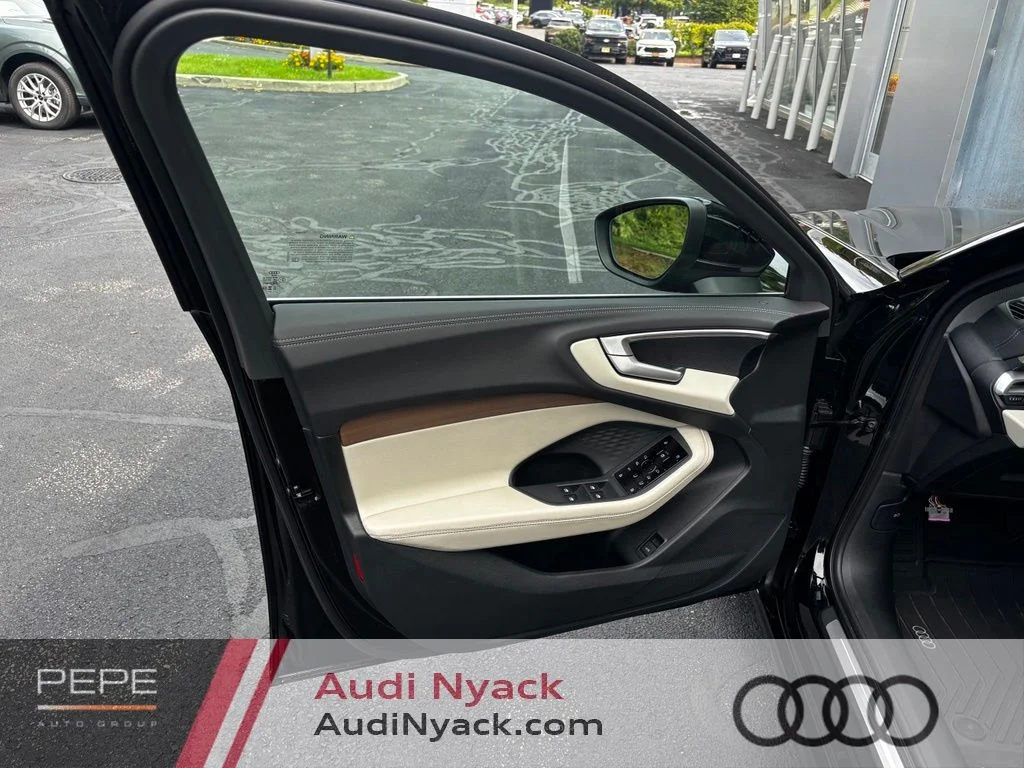 Used 2025 Black Audi  image 10