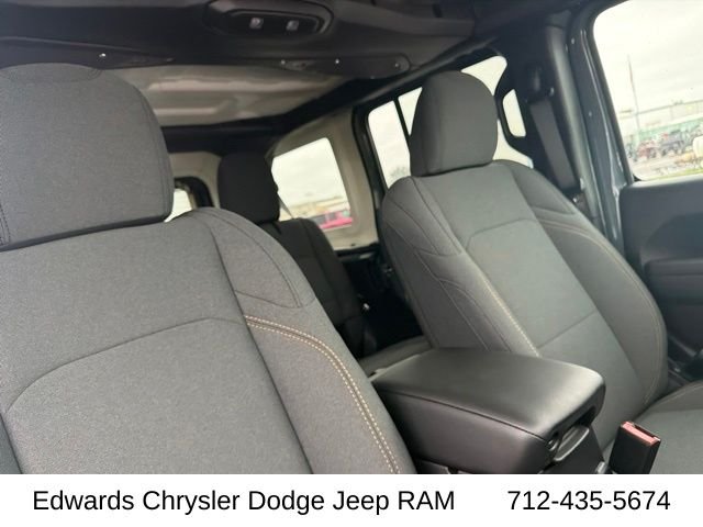 New 2026 Anvil Clearcoat Jeep Sport S image 34