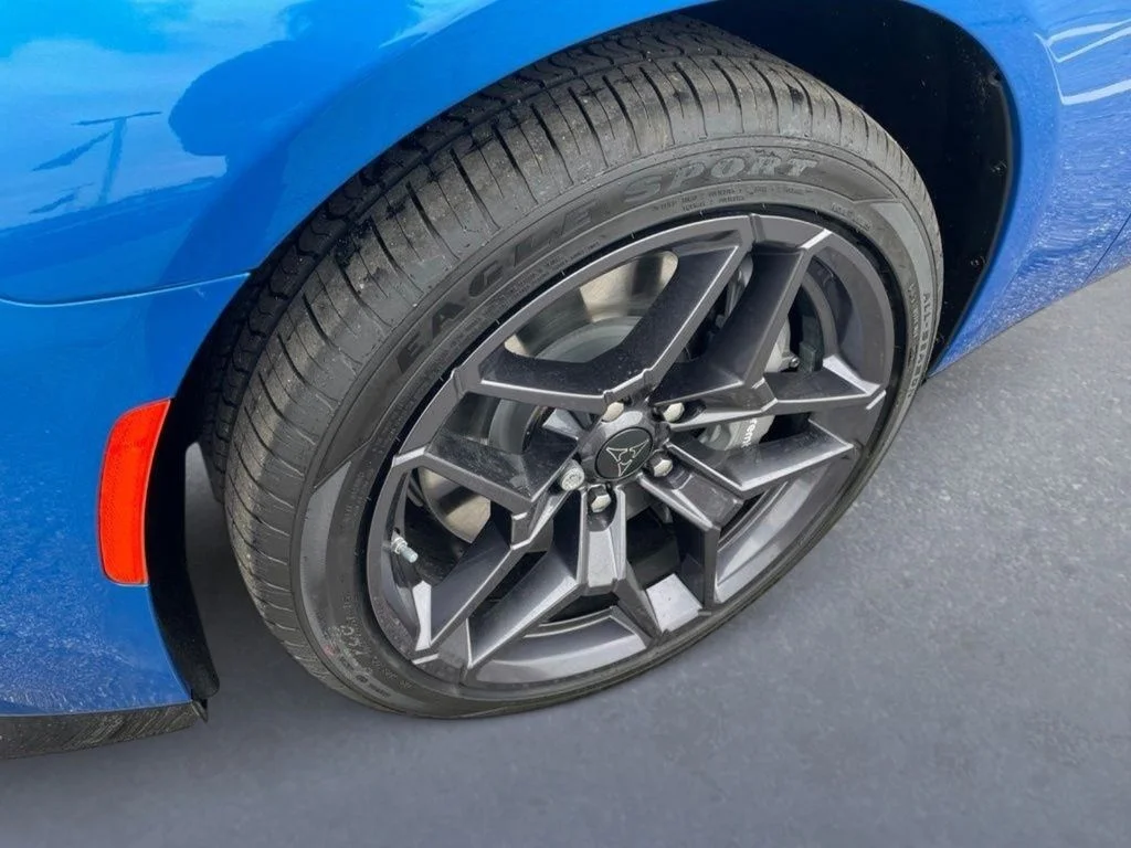 New 2026 Bludicrous Exterior Paint Dodge R/T Plus image 9