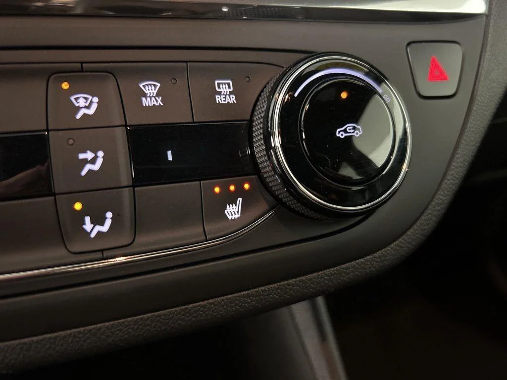 Used 2025 Cinnabar Metallic Buick Preferred image 23