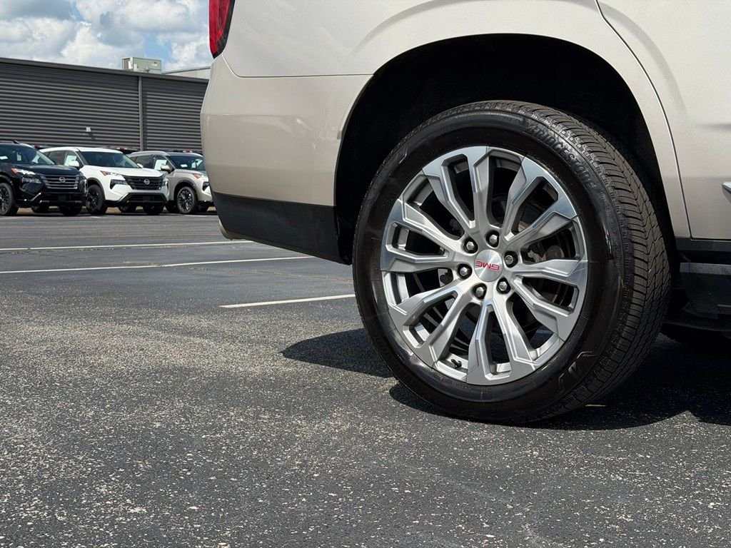 Used 2022 Beige GMC Denali image 44