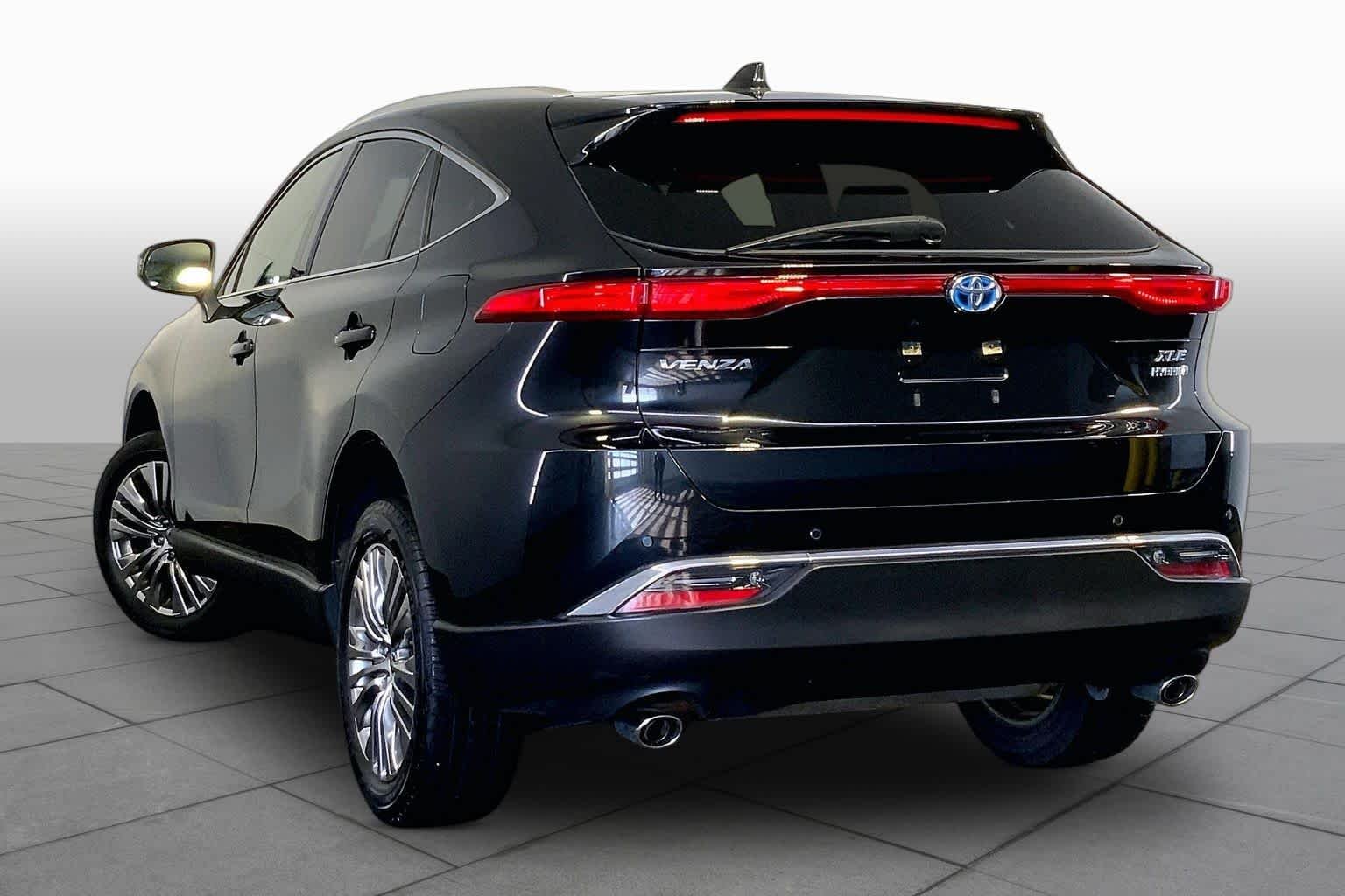 Used 2022 Celestial Black Toyota XLE image 12