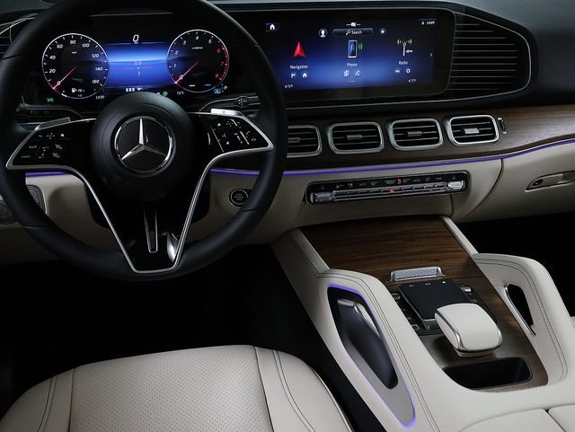 New 2026 Polar White Mercedes-Benz GLE 450 image 16