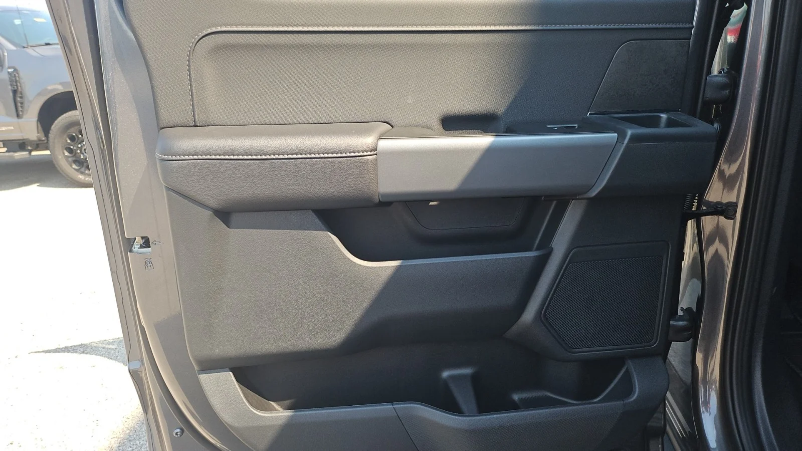 New 2026 Carbonized Gray Metallic Ford XLT 4WD w/Dark Trail Pkg image 14