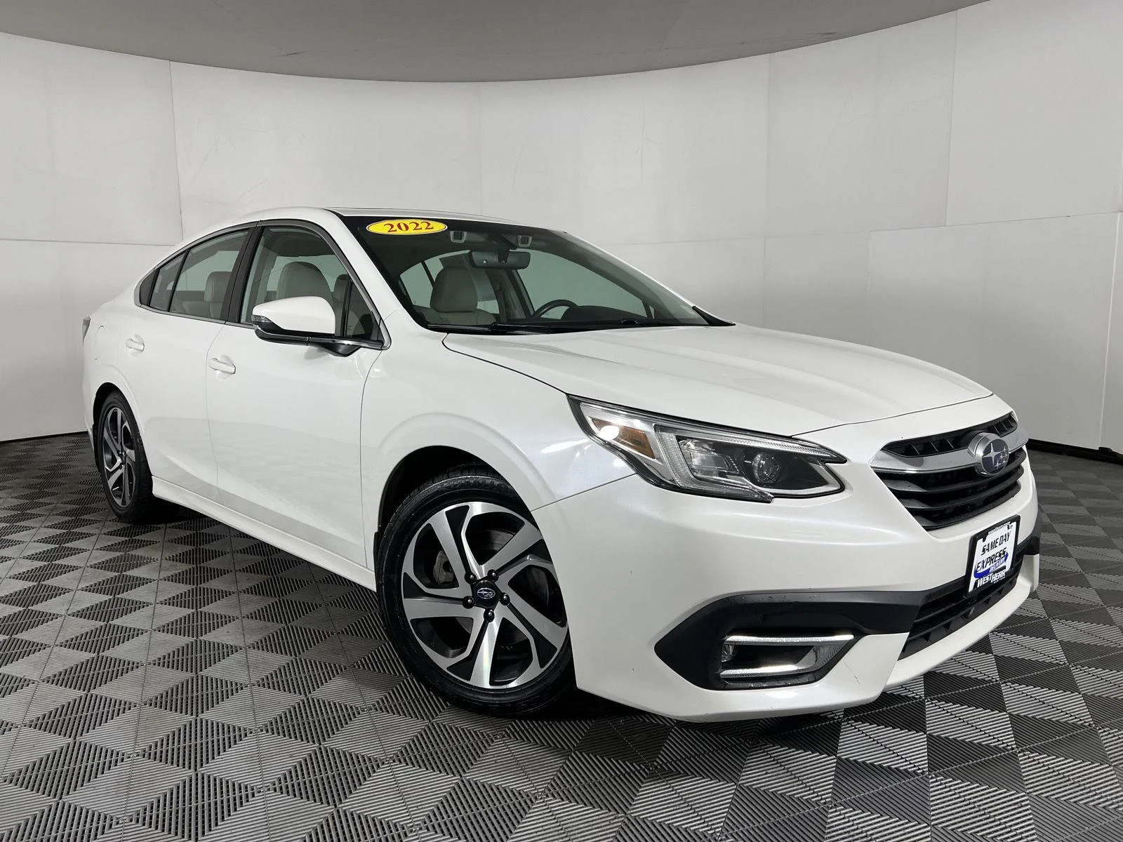 Used 2022 Wh Subaru Limited image 44