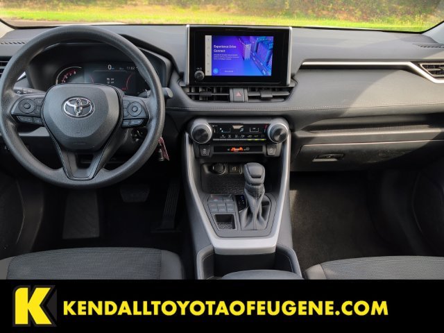 Used 2025 White Toyota LE image 18
