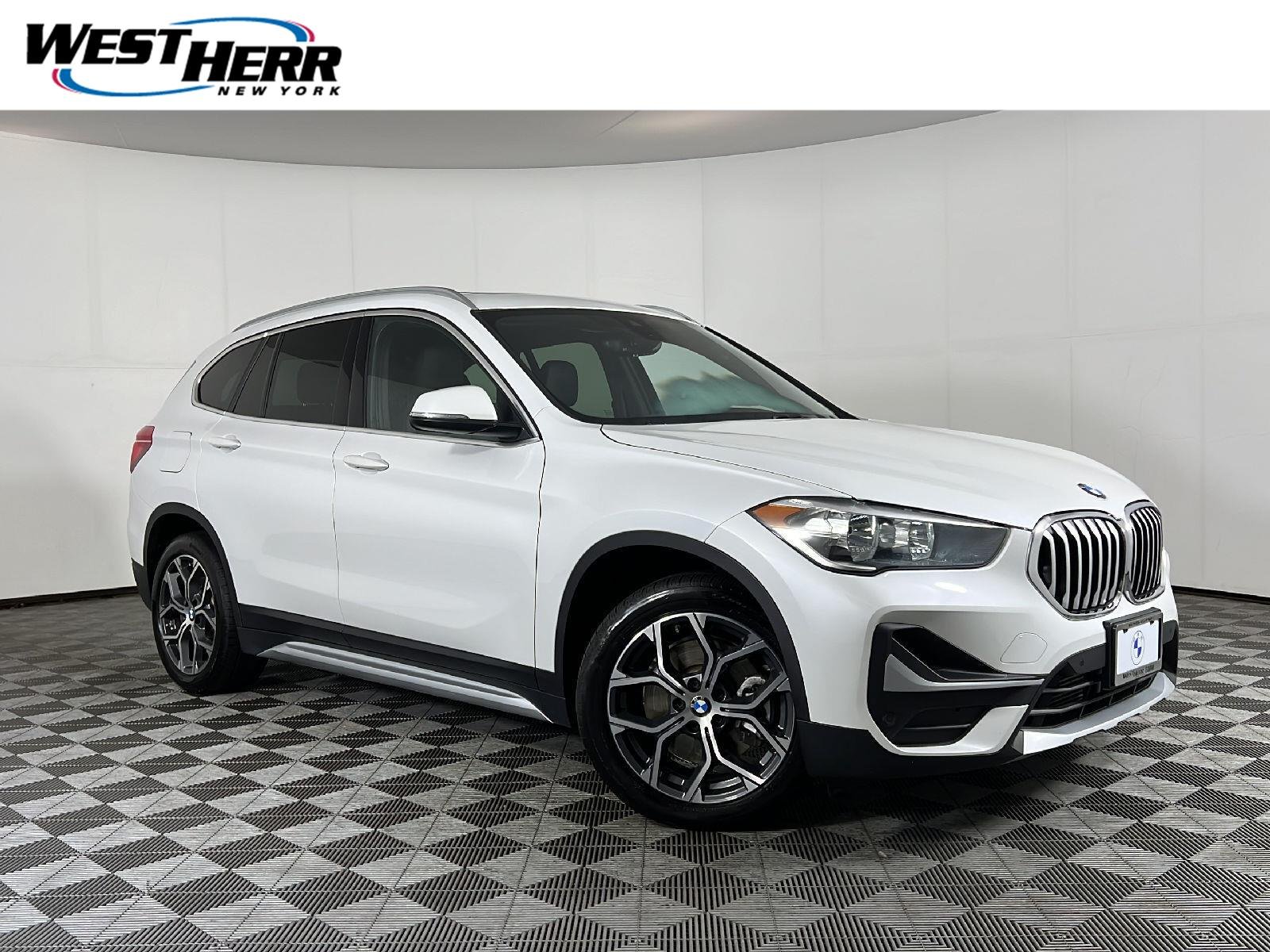 Used 2022 Mineral White Metallic BMW xDrive28i image 1