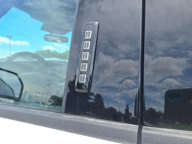 New 2026 Oxford White Ford F-250® XLT image 36