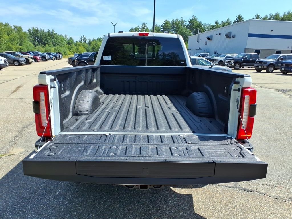 New 2026 Star White Metallic Tri-Coat Ford F-250® King Ranch® image 8