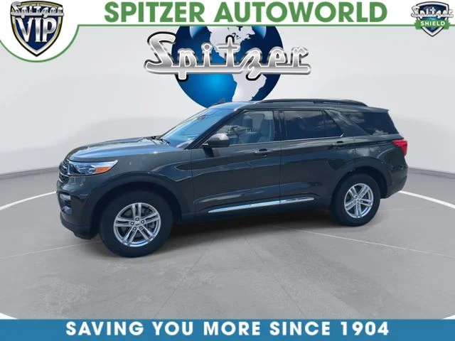 Certified Used 2024 Green Metallic Ford XLT image 6