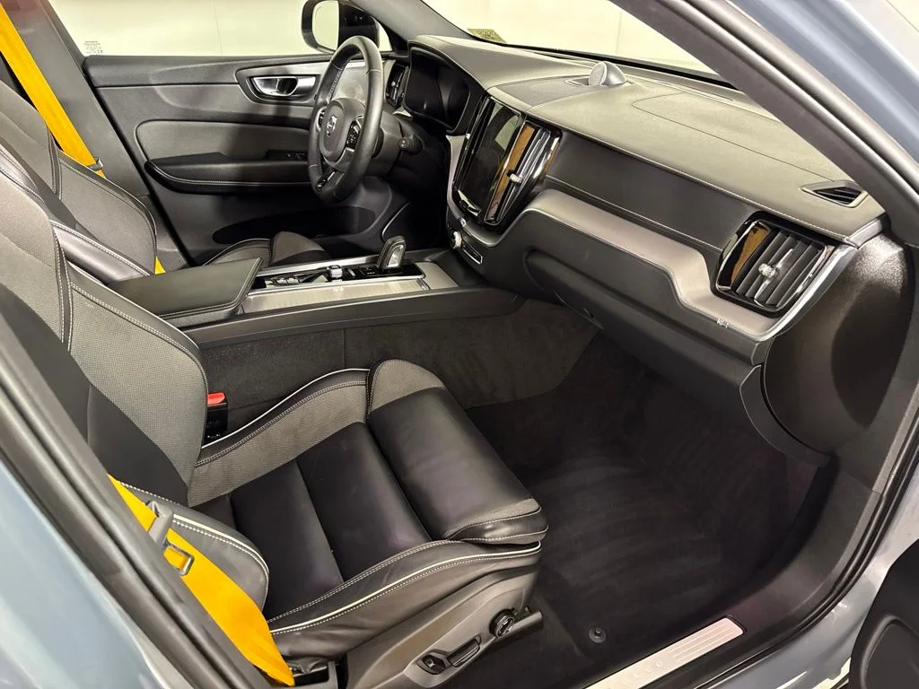 Used 2022 Gray Metallic Volvo polestar-engineered image 18