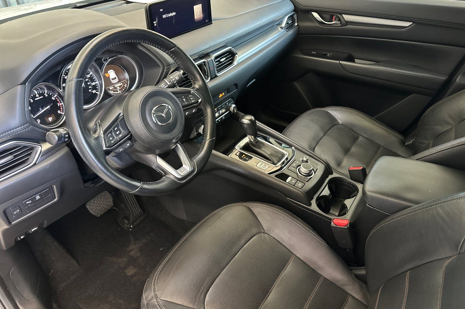 Used 2022 White Mazda 2.5 S Preferred Package AWD image 10