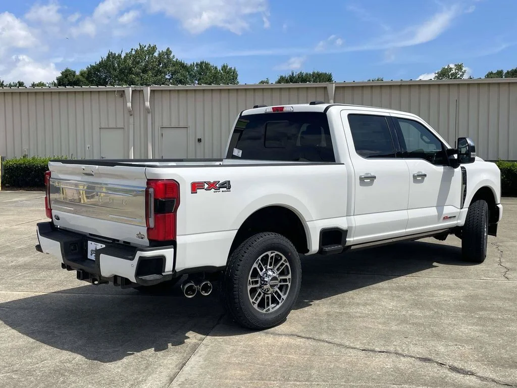 New 2026 White Ford Platinum image 3